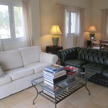 With Private Pool, Sea And Mountain Views Βίλα